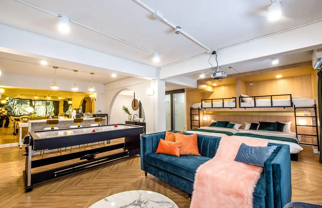Theme Boutique Hotel Bangkok-1